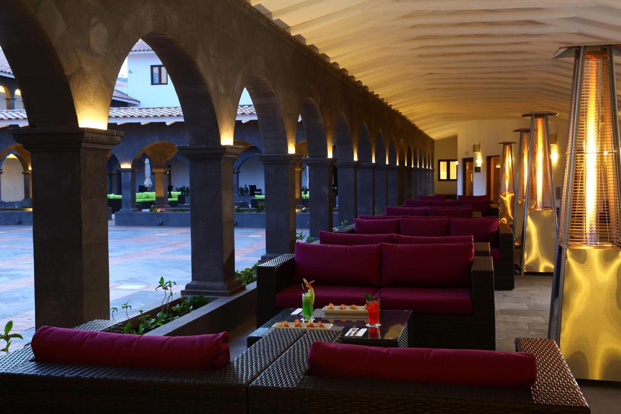 Hilton Garden Inn Cuzco Buitenkant foto