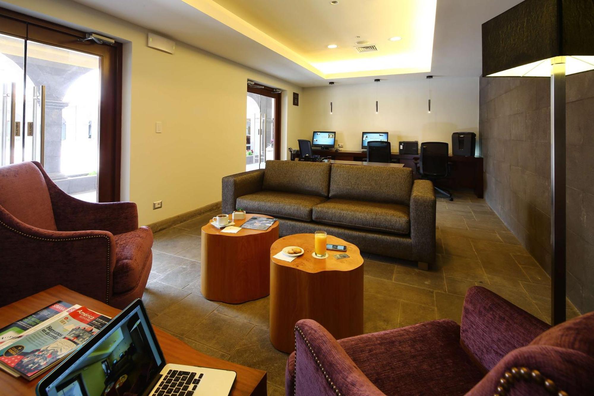 Hilton Garden Inn Cuzco Buitenkant foto